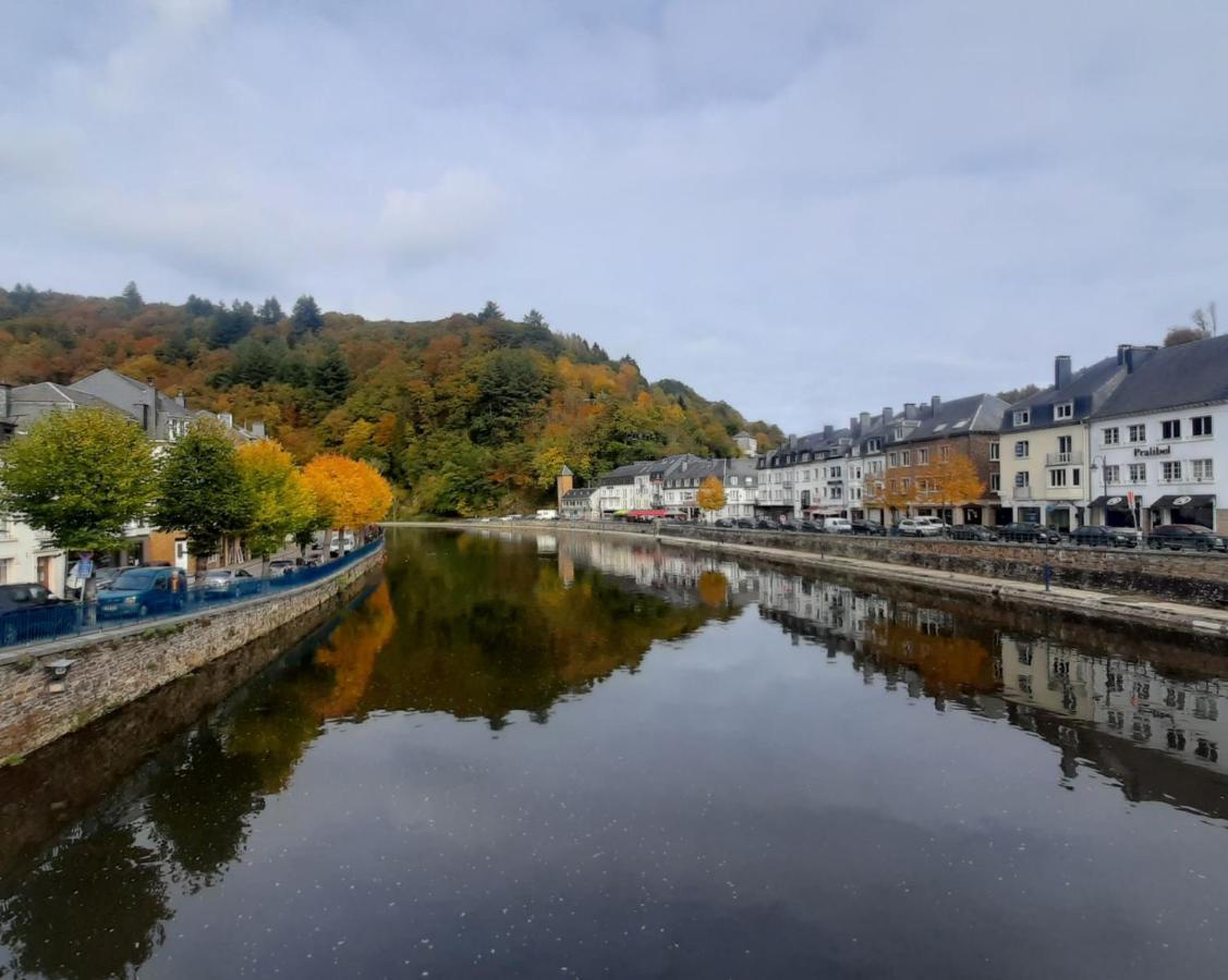 Golden Lion Bed & Breakfast Bouillon Bagian luar foto