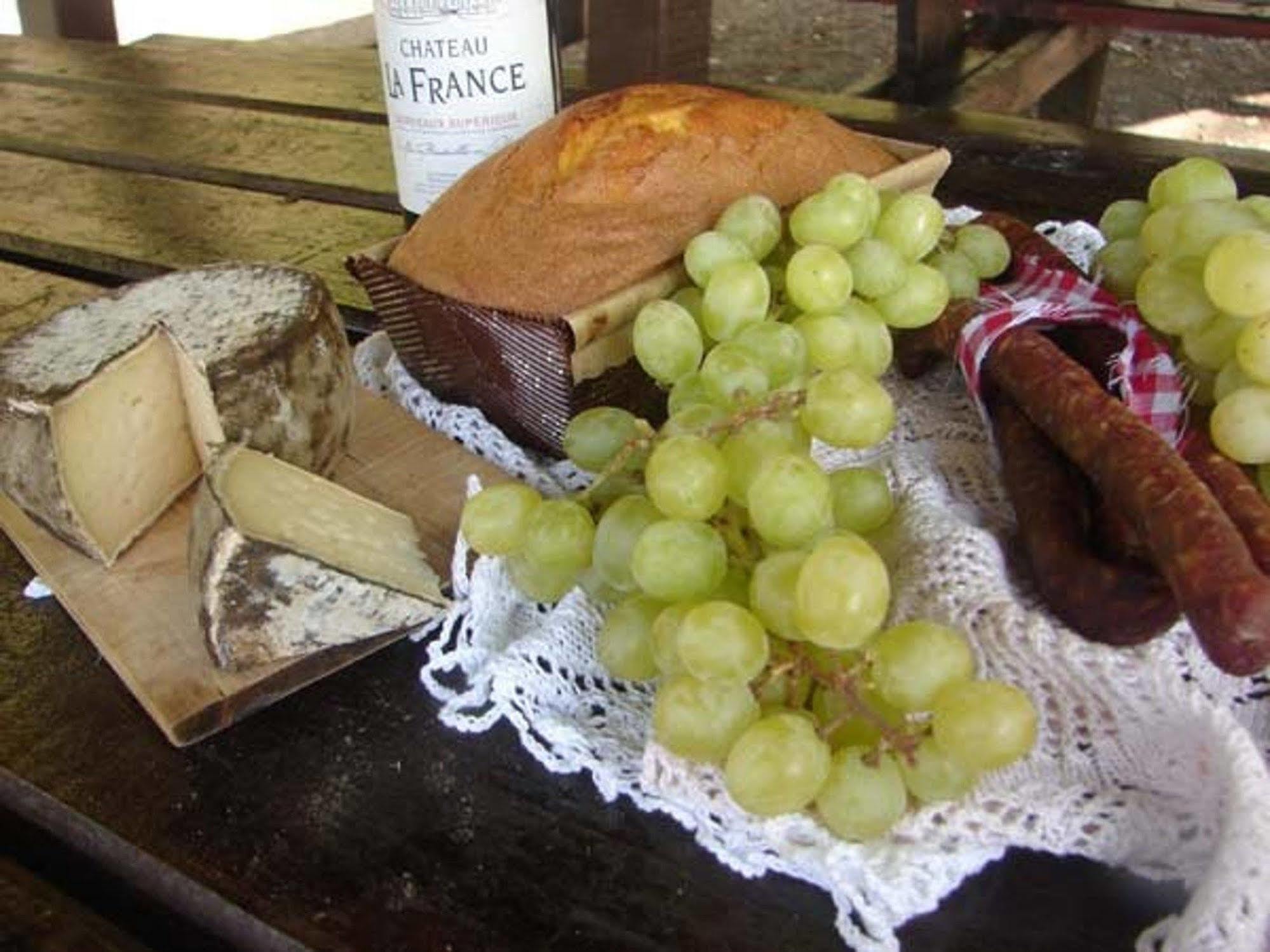 Golden Lion Bed & Breakfast Bouillon Bagian luar foto